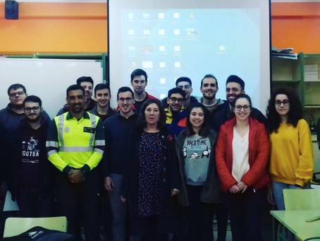 Charla De La Guardia Civil Para Los Alumnos De Transporte Y Logística