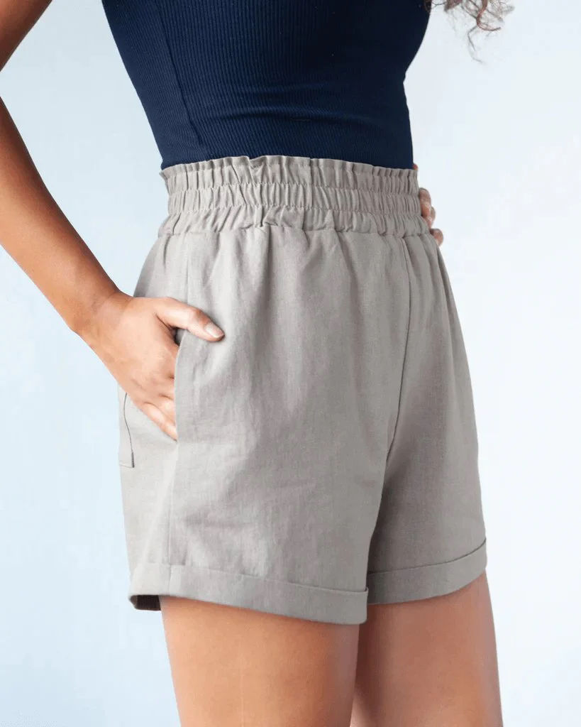 Thumbnail: Dani Short & Pant