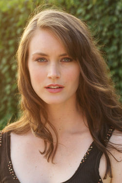 Stefanie Estes