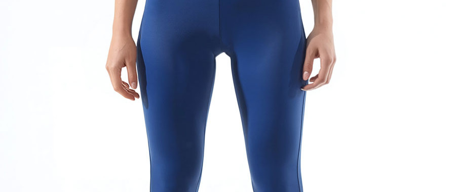 premium legging in navy colorway