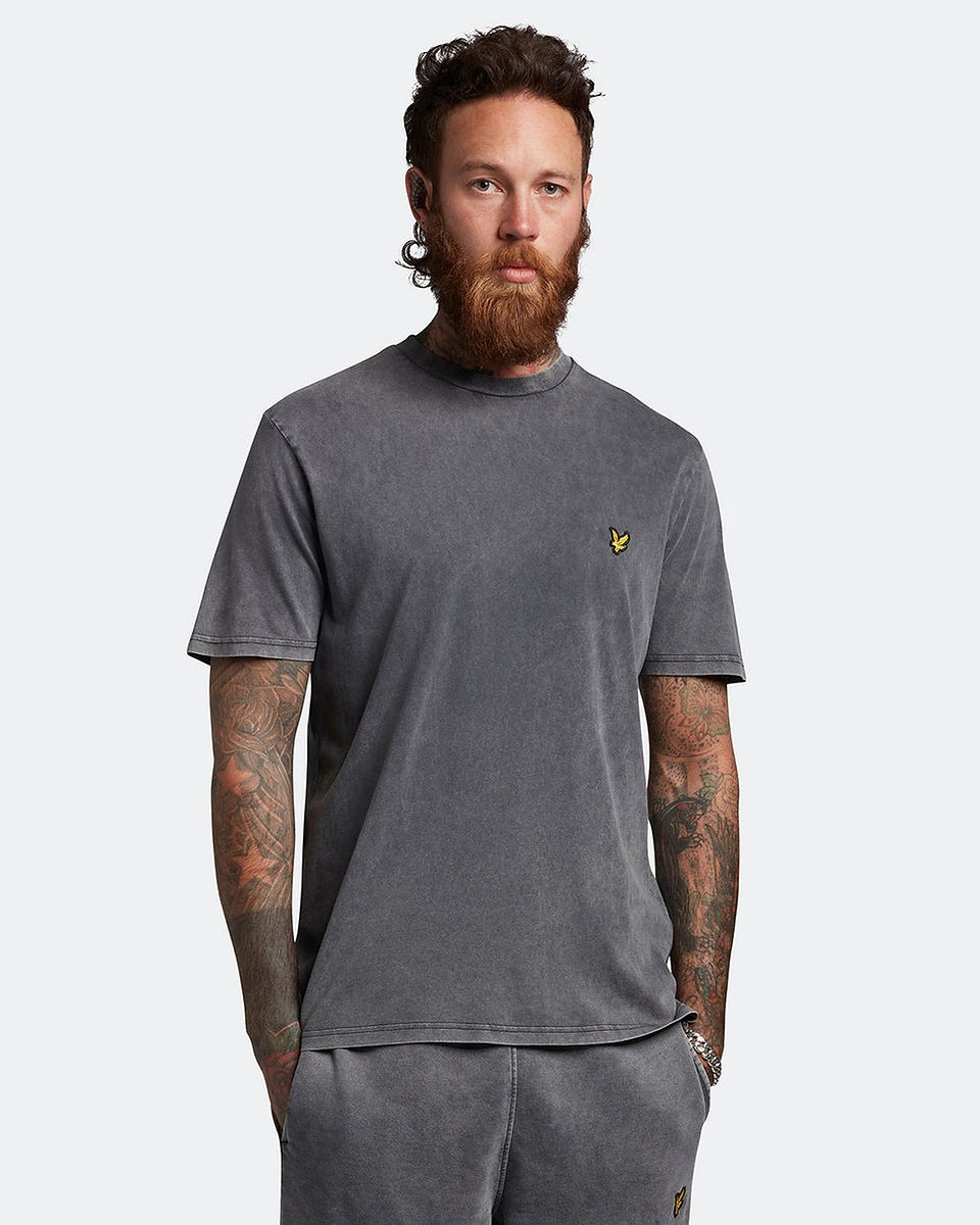 Premium Washed Men's T-shirt