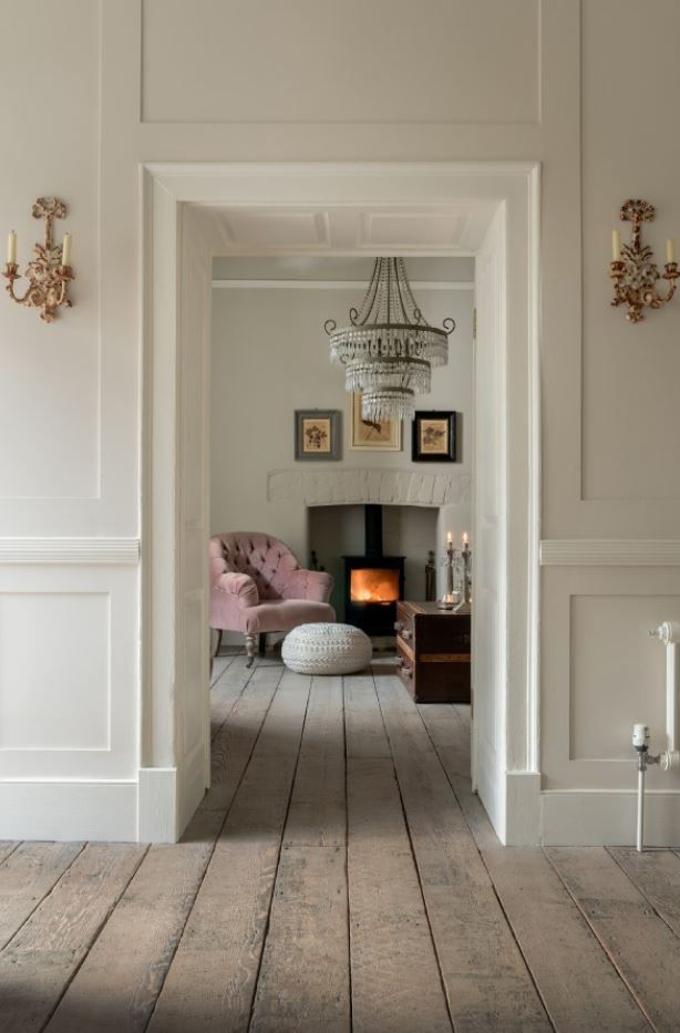 A Quick Guide to Dado Rails