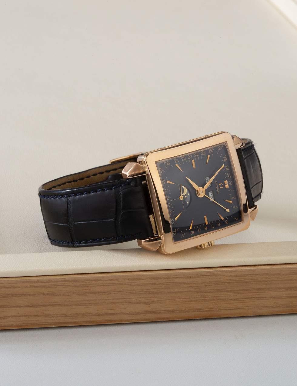 Thumbnail: Omega Museum Collection Cosmic 1951 Ref: