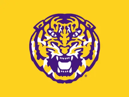 No. 6 LSU defeats No. 19 Tennessee, 82-77