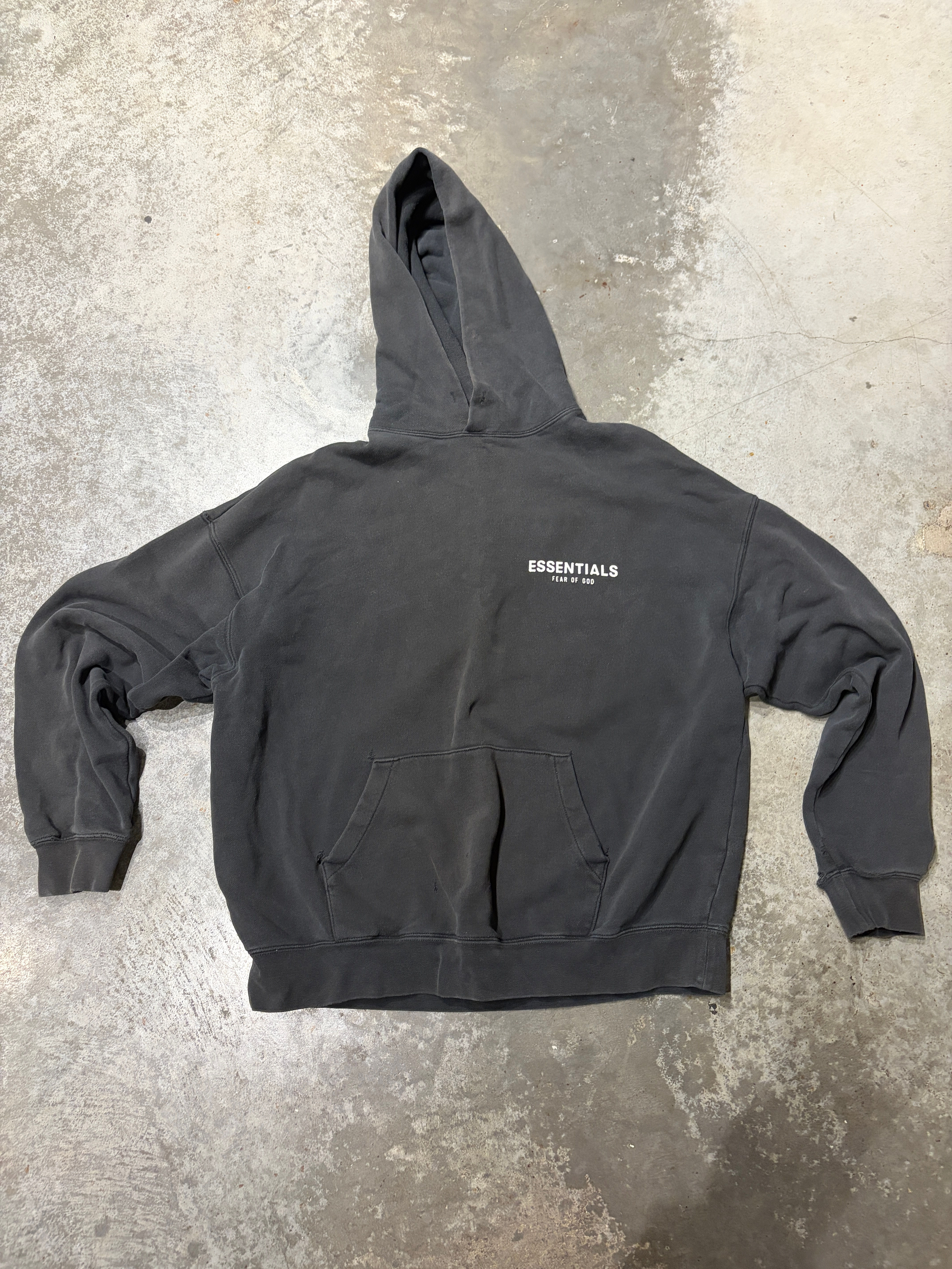 Fear of God Essentials Hoodie M