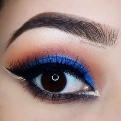 Por aqui les dejo esta opción bellezas! Un cut crease cerrado! Ahora se los enseño cerradito 😉 _Me