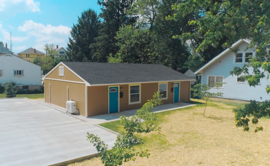 63 Rowland and 131-133 S. Franklin