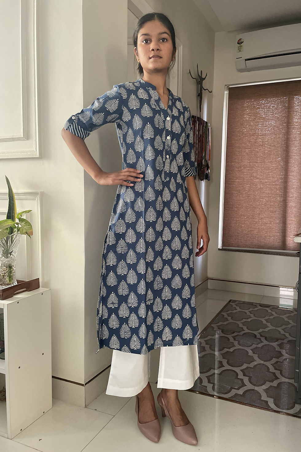 navy blue daywear front1