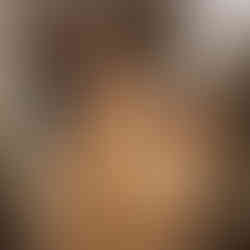 Avant – Salle de bain ancienne, carrelage usé, Le Perray-en-Yvelines (78)