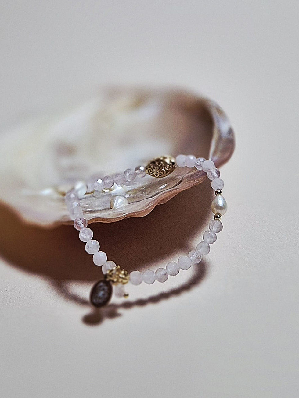 Thumbnail: JUST PEARLS - I Am Tender Love