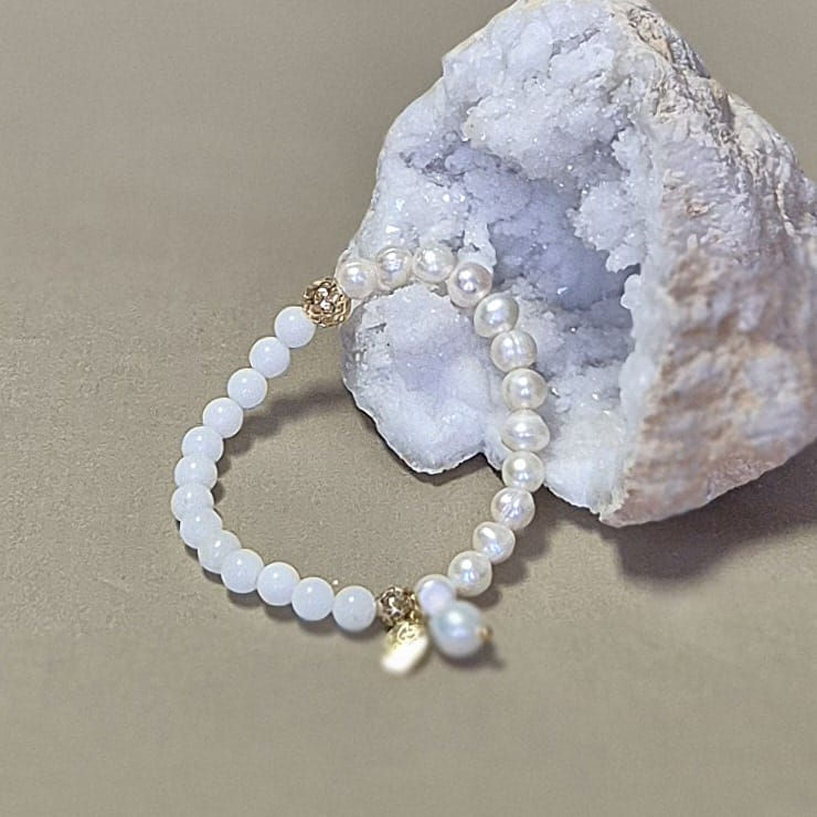 Thumbnail: JUST PEARLS - I Am Love, Joy & Prosperity II