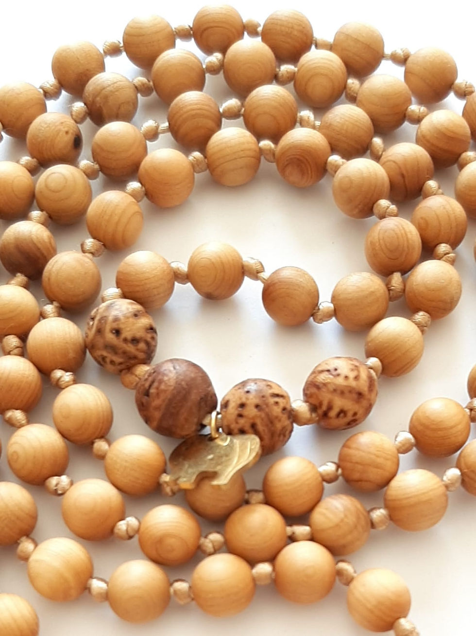 Thumbnail: JAPA MALA RED TASSEL