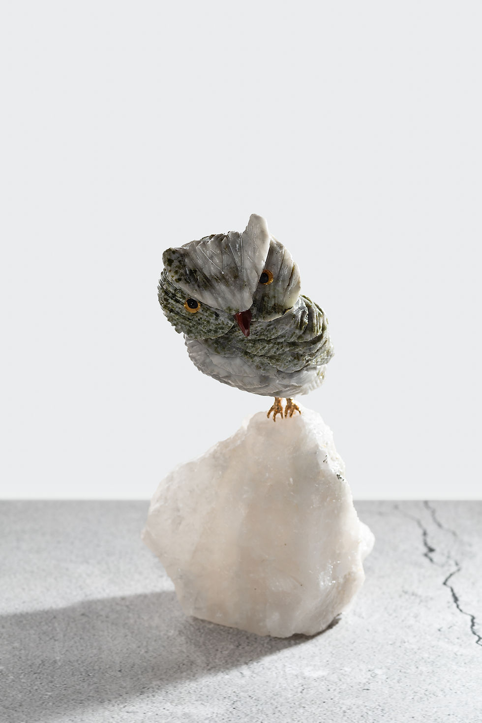 One of the Owl birds in the collection Crystal Jewelry, bespoke art objects, crystal shop paris, crystal art, crystal bird