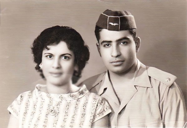 ماما وبابا في الخطوبه2-.jpg