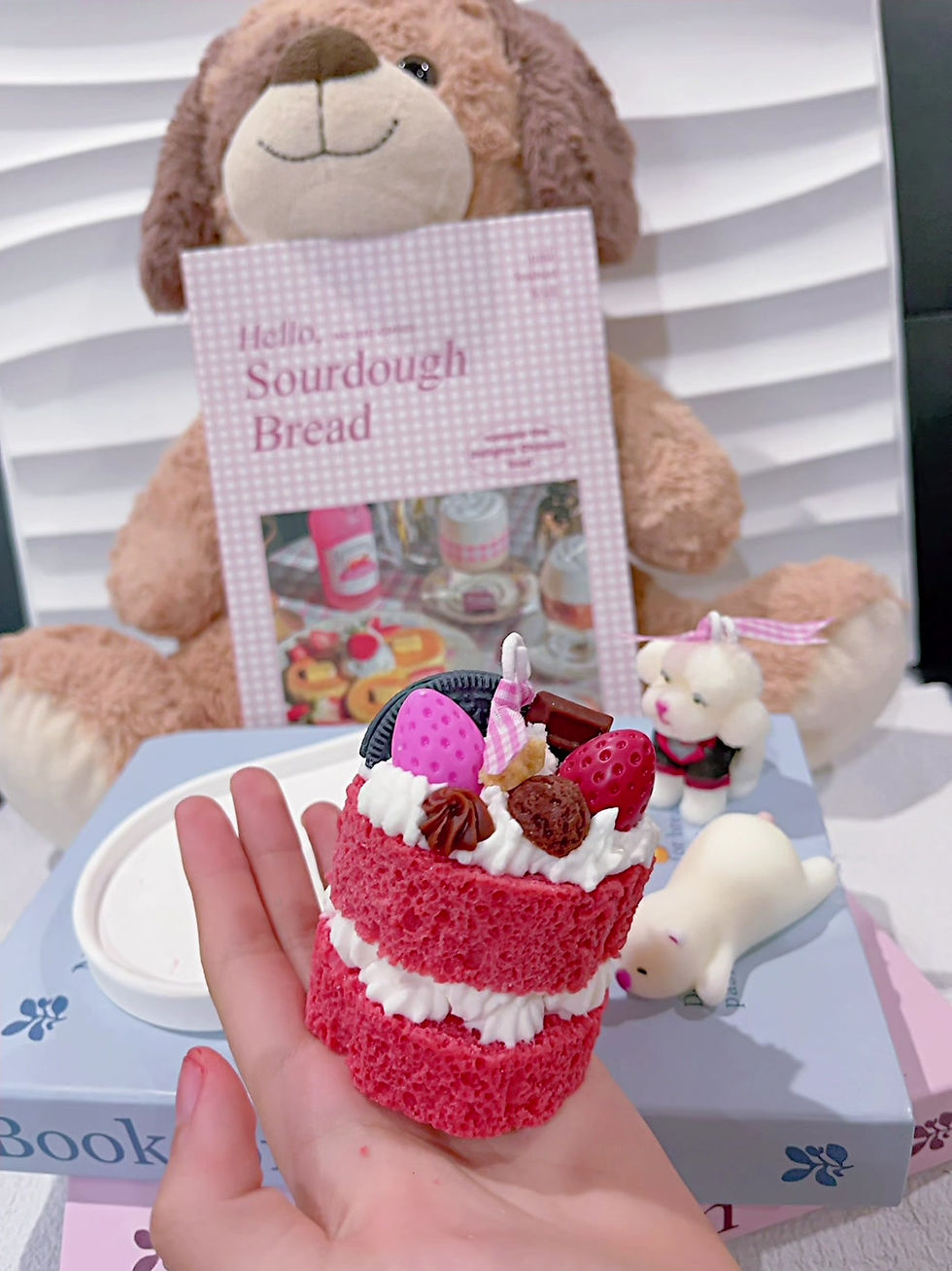 Thumbnail: Red Velvet Dream– Hand Poured Soy Wax Candle for birthday gift, dessert candle