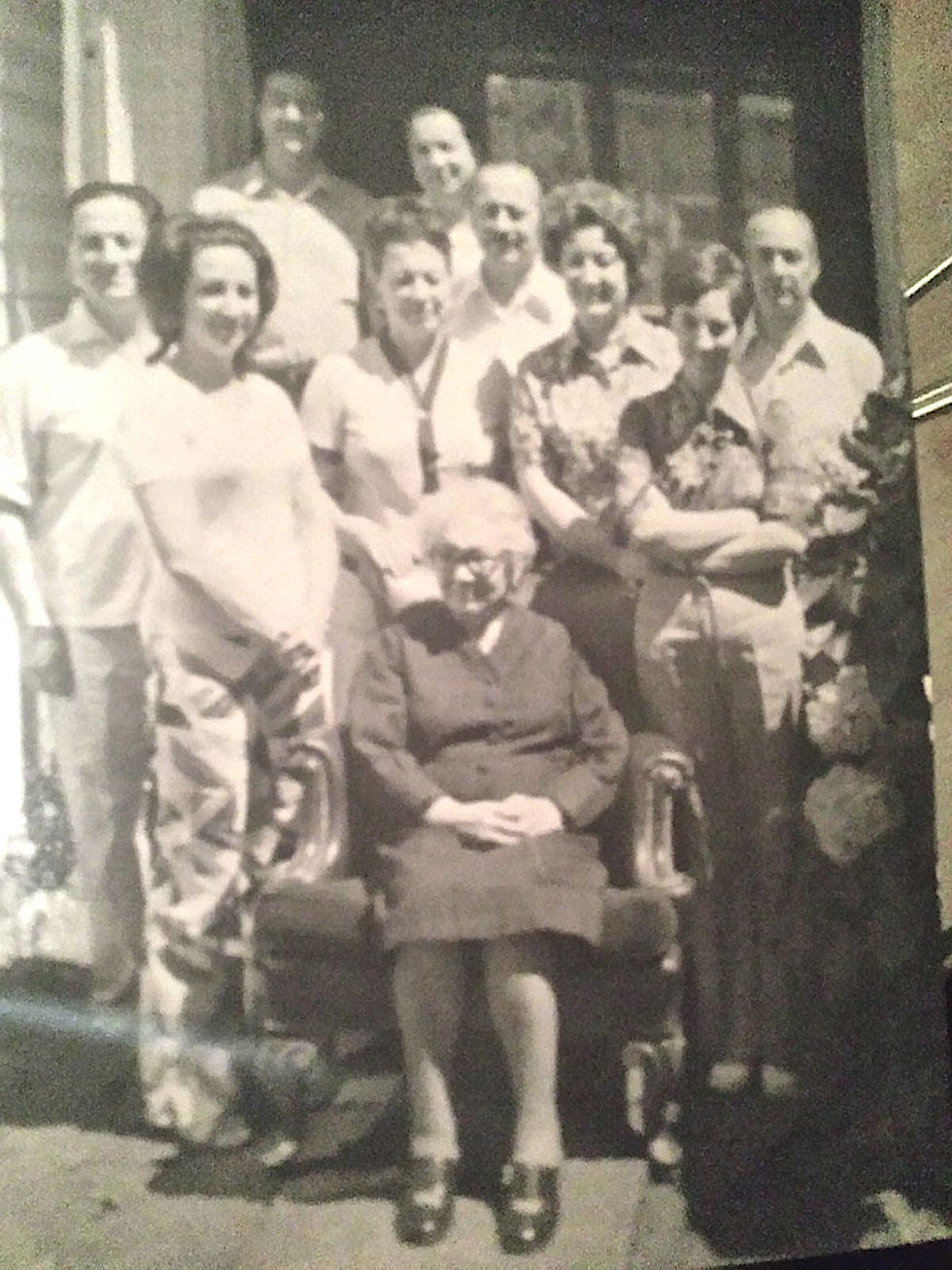 Abuela Celinda e Hijos - Marcelo.jpg