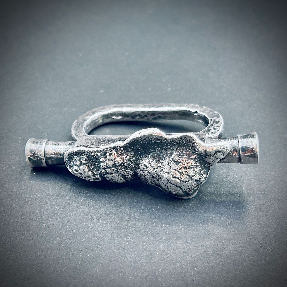 Thumbnail: Claw double ring