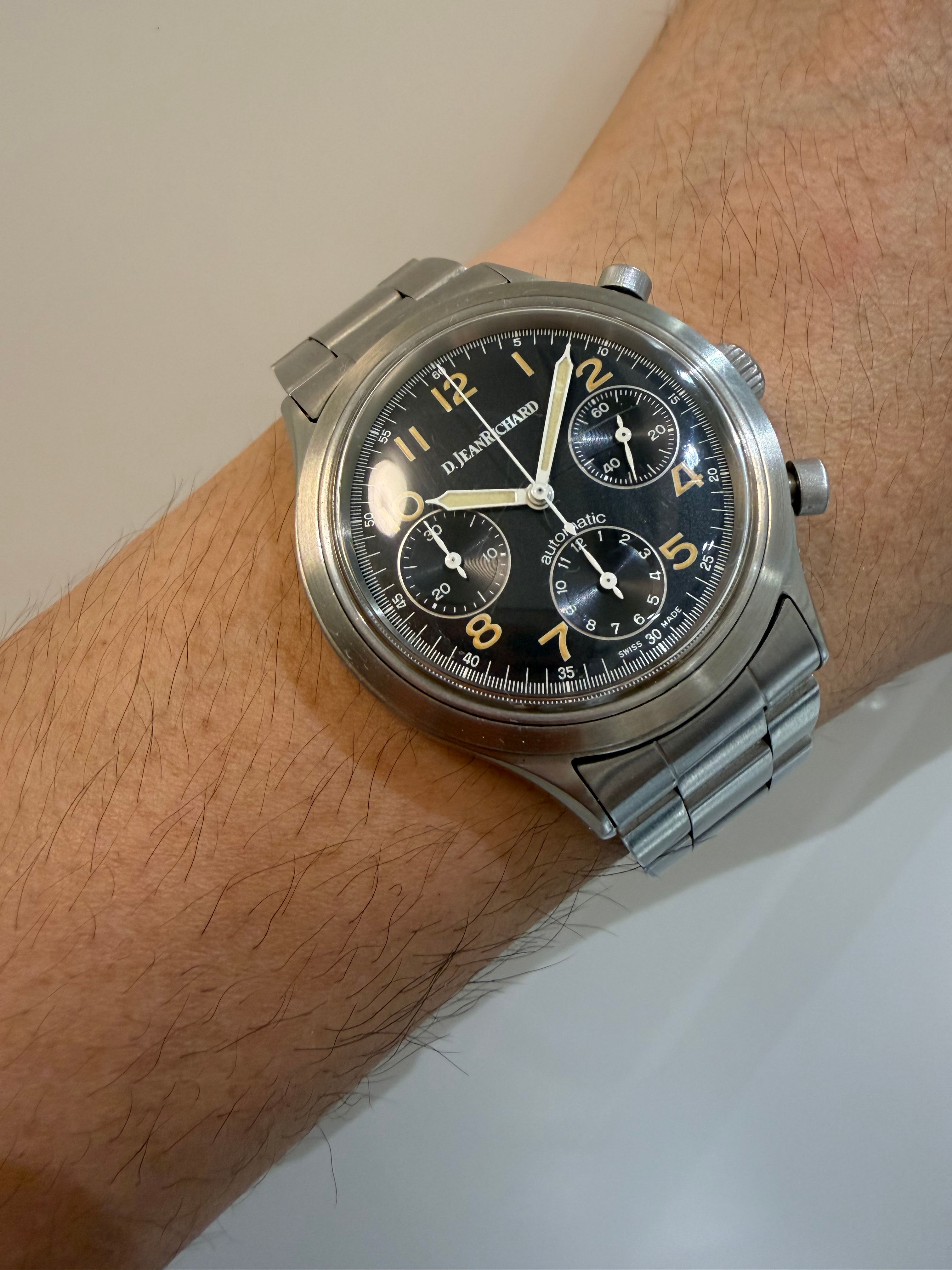罕有珍貴全套Jean Richard ( GP 芝柏副綫）型號25004.1.01.0326 T 面計時