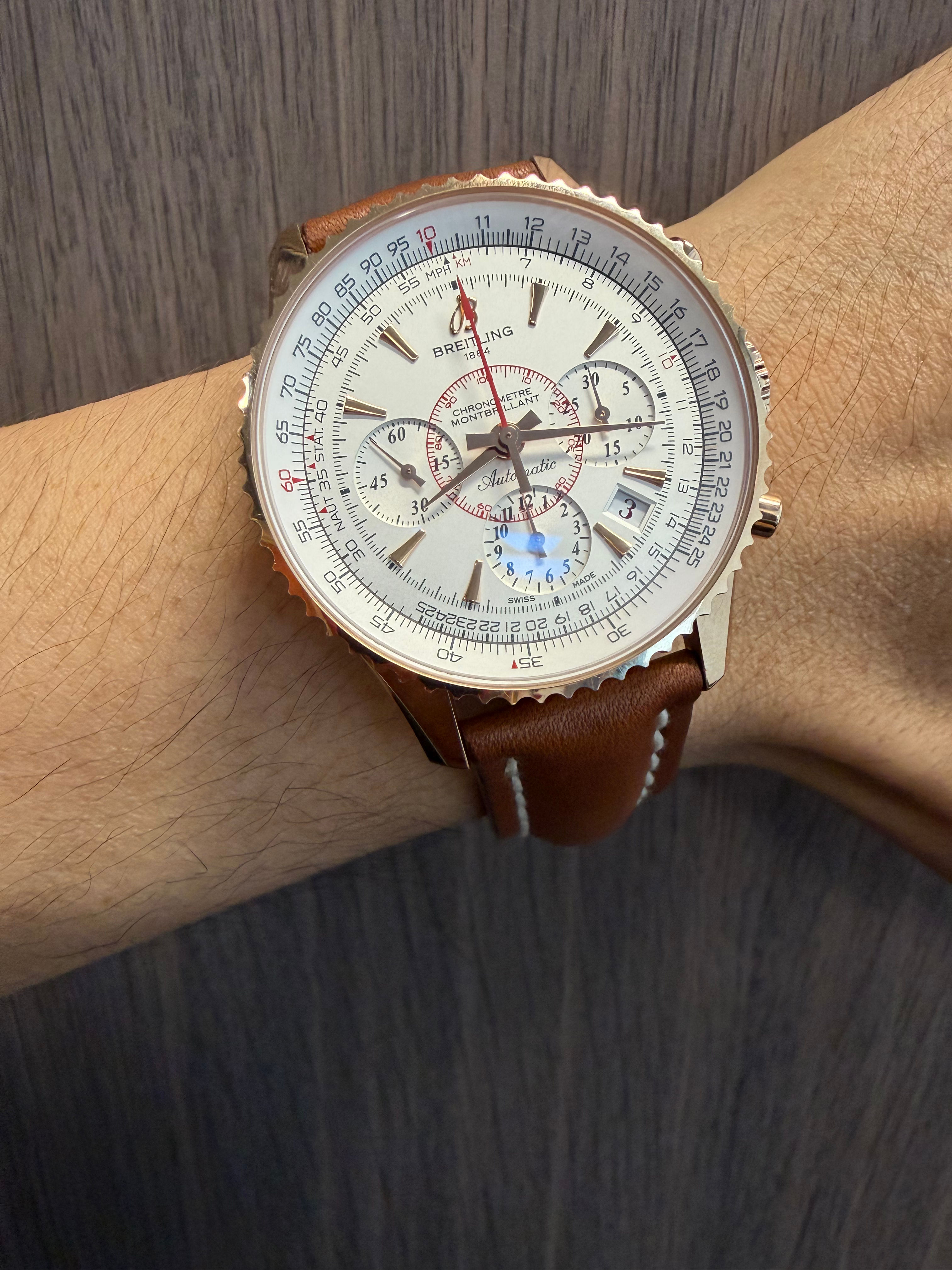 Breitling 百年靈 Navitimer Montbrillant 01 limited RB013112