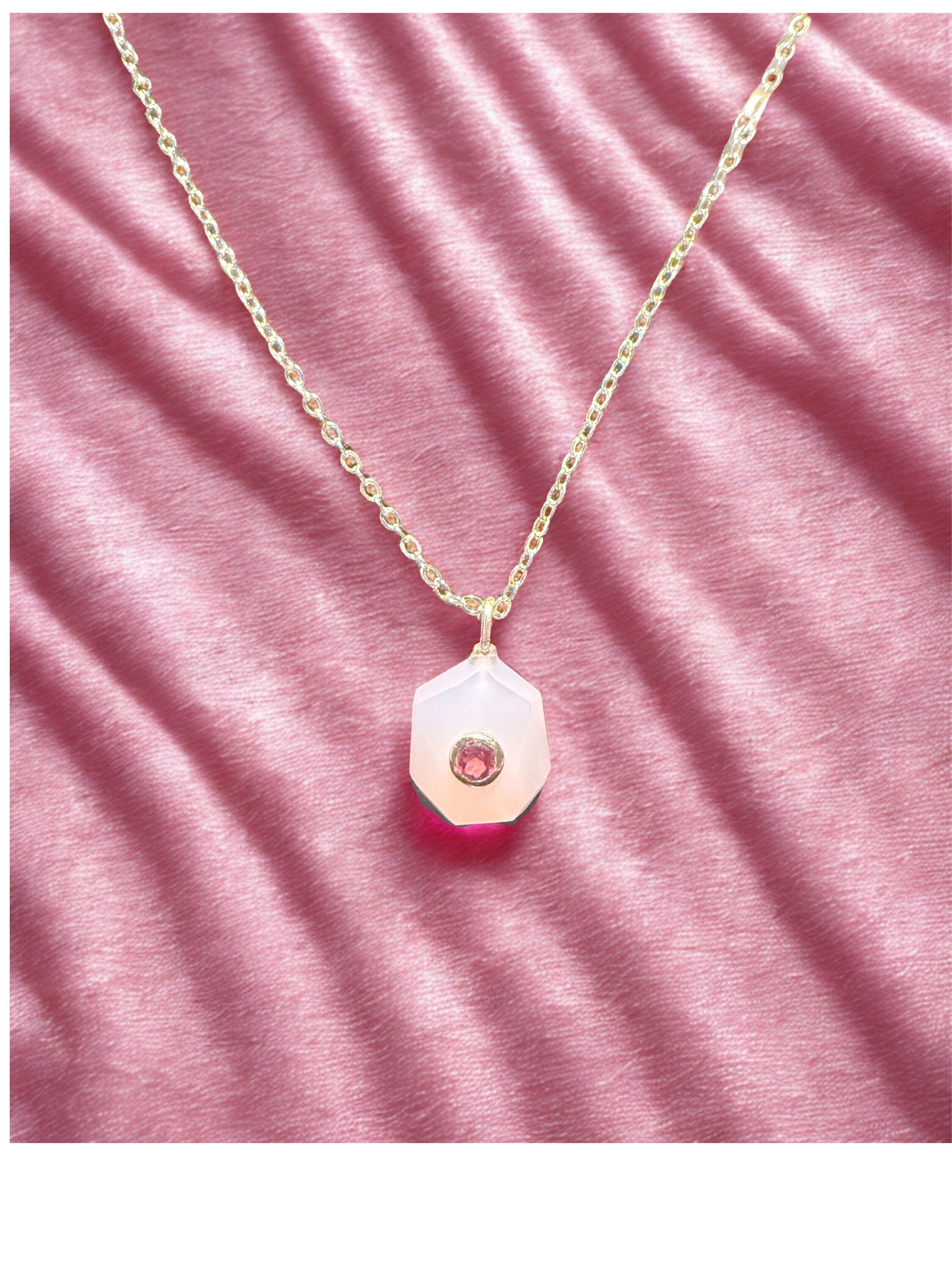 Rose quartz necklace 18" +
