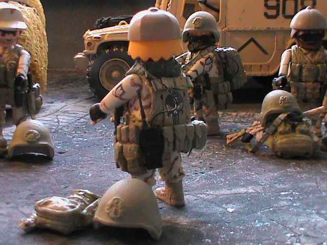 Miniatura: US NAVY SEAL UNIF.DESERT (IRAK-2003) REF-0189