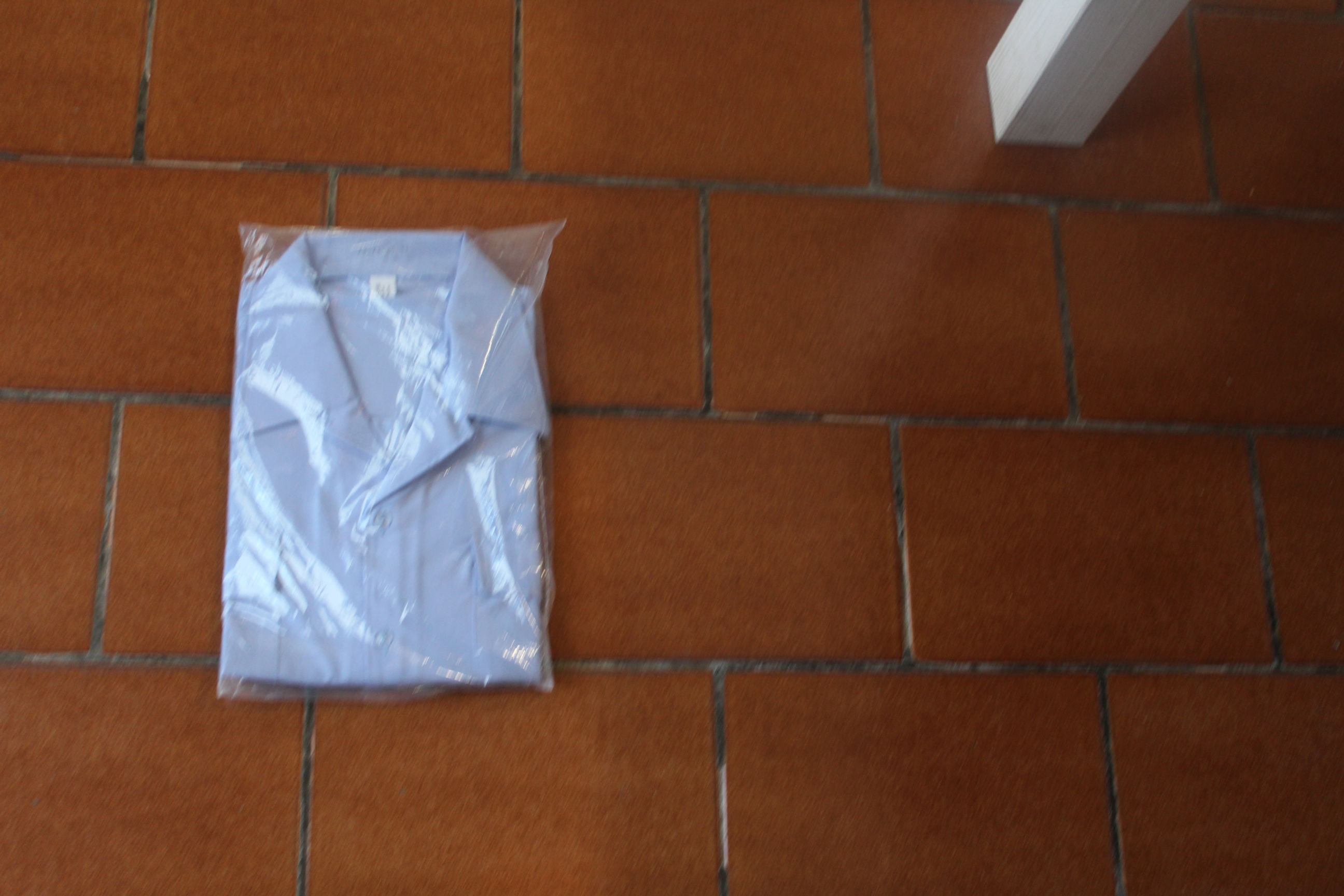 chemise bleu ciel T 43-44