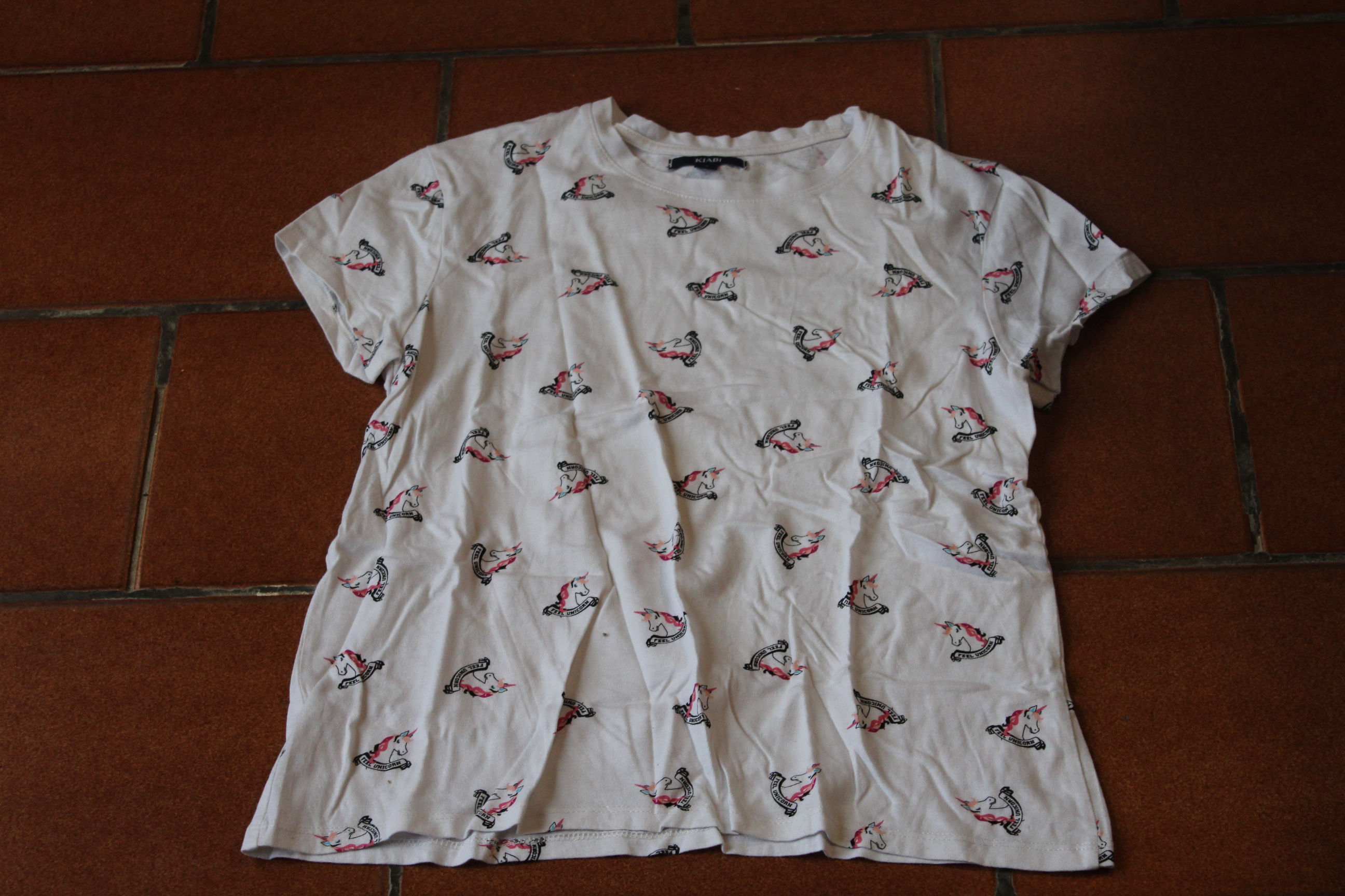 t-shirt licorne taille S