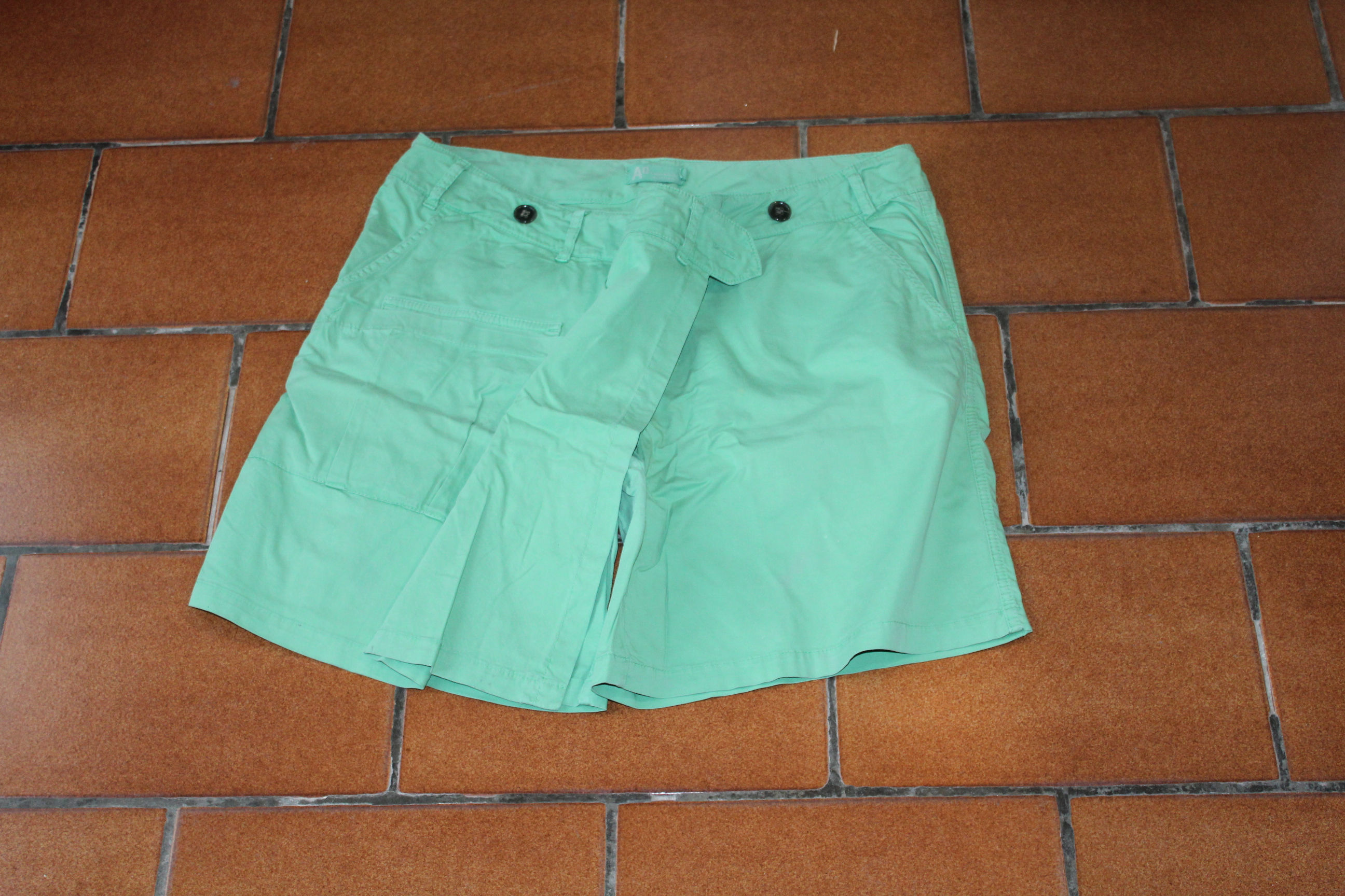 jupe/short taille 44
