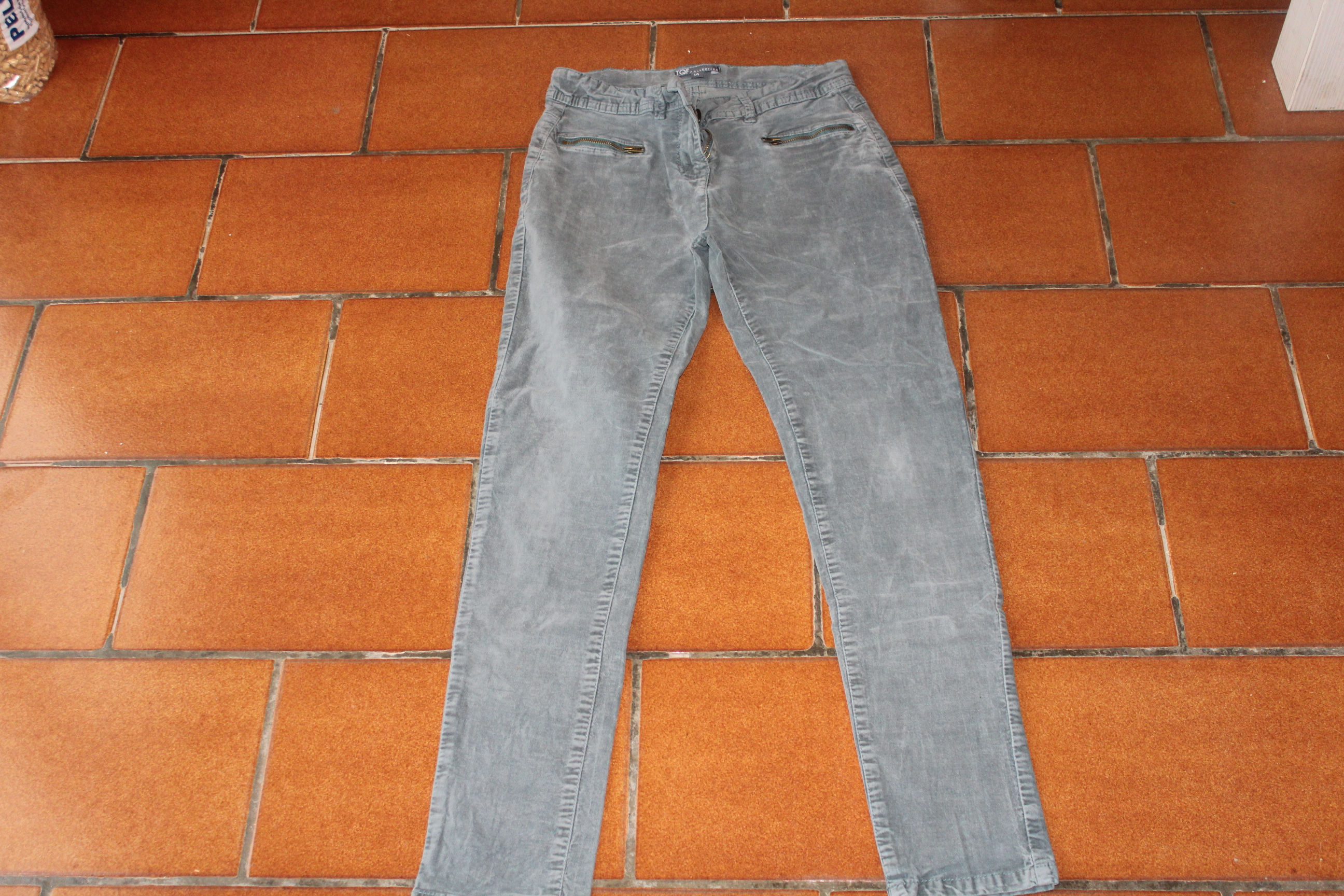 pantalon velours bleu/gris taille 14 ans