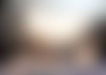 人に頼れない原因やメンタルブロックをイメージした凍ったシャボン玉