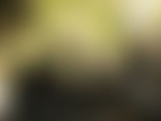 人とのつながりや頼ることを表す影のイメージ