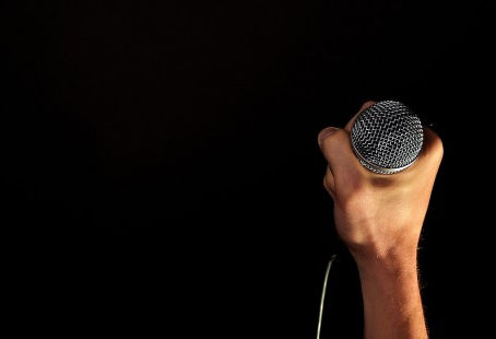 Seven Reasons to Embrace the Fear of Public Speaking!