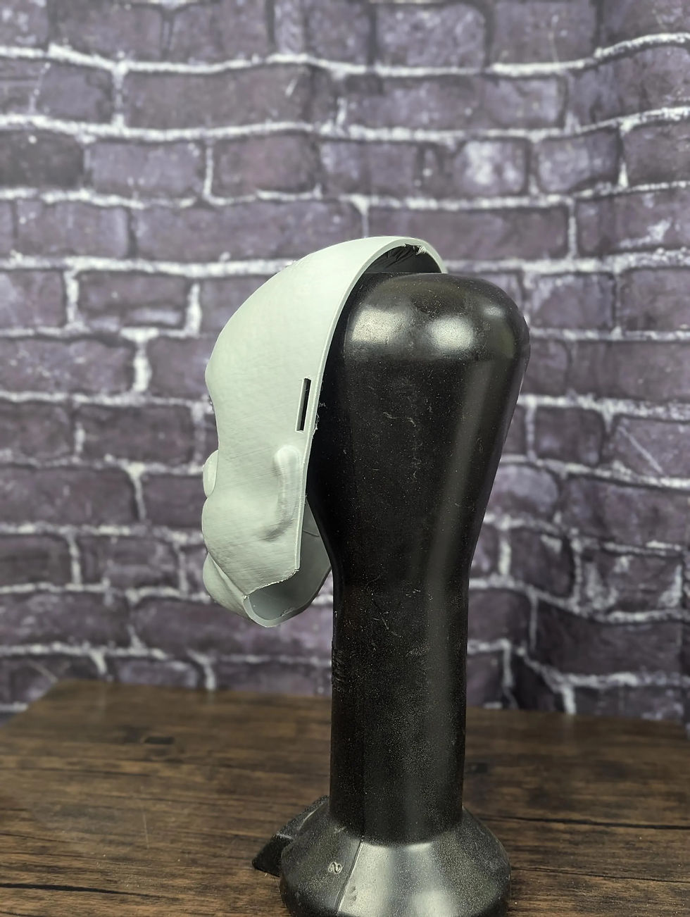 Thumbnail: Leslie Vernon Mask Back