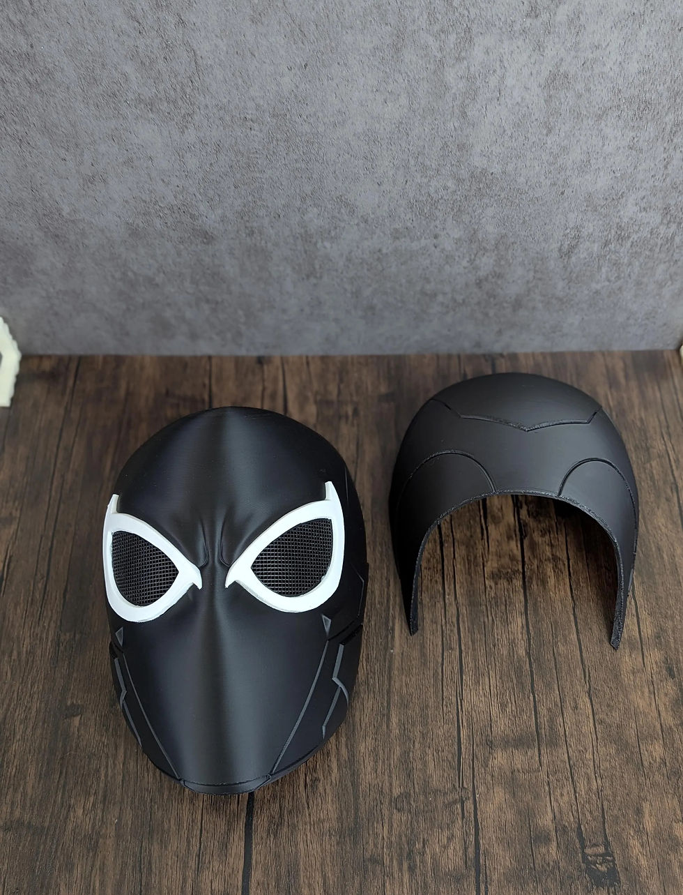 Thumbnail: Agent Venom Tom Hardy Helmet