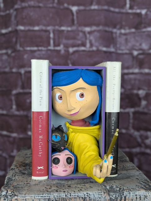 Coraline Book Nook
