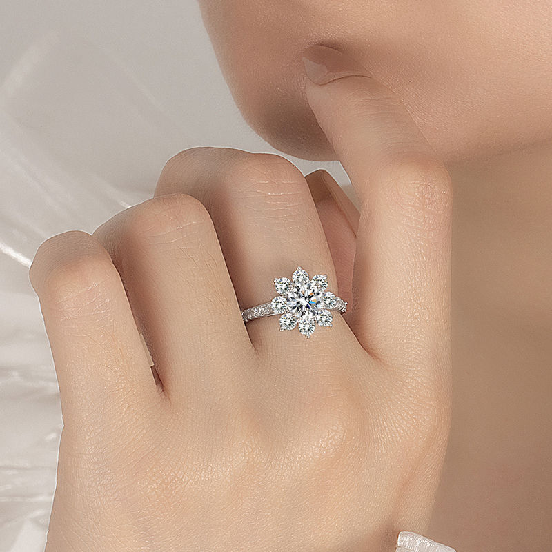 PERFANY 1-2CT Moissanite Ring for Women S925 Pure Silver Sunflower Design Labora