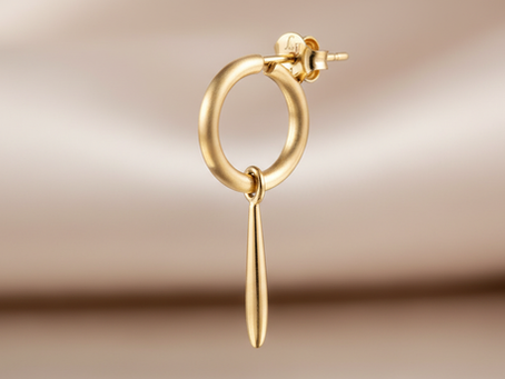 Design Exclusivo: Brincos Andrea que Encantam com Brincos Exclusivos em Ouro