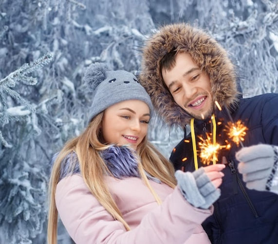 couple-with-sparklers-winter_1004890-4712.jpg