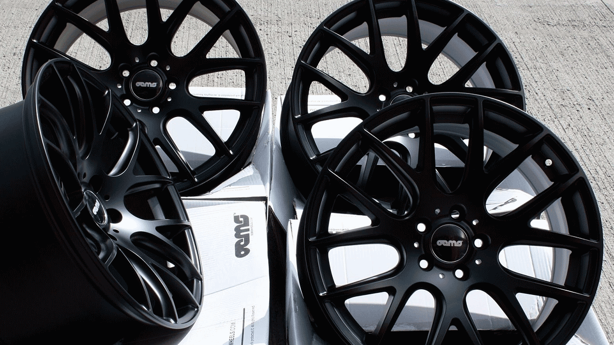 2.-llantas-de-aleacion-de-19-pulgadas-en-color-negro-para-el-opel-vectra-gt.