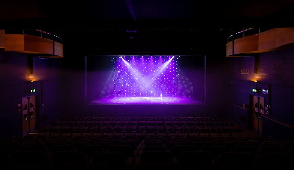 Queens-Theatre_edited.jpg