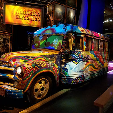 commune-bus-from-nm-that.jpg