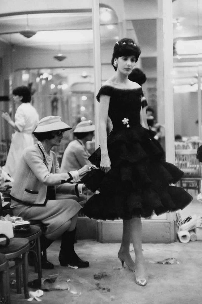 Little Black Dress El pequeño Vestido Negro de Coco Chanel