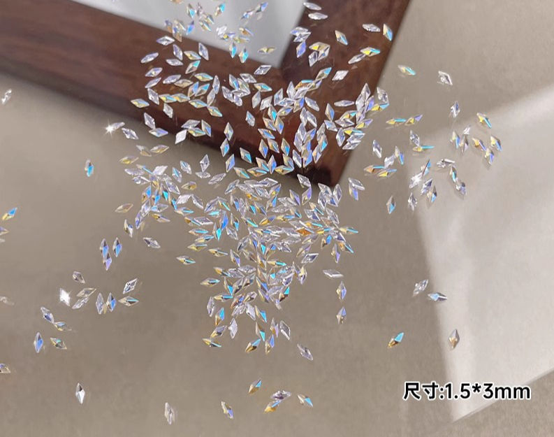 Thumbnail: 100pcs Shiny Zircon Rhinestones Nail Charms 1.5*3mm Mini Rhombic Nails Gemstones