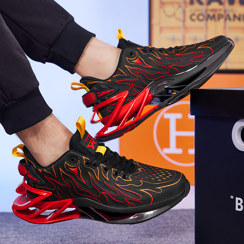 Thumbnail: Men's Casual Sport Shoes Blade Shock Absorption Fashionable Heightening Training