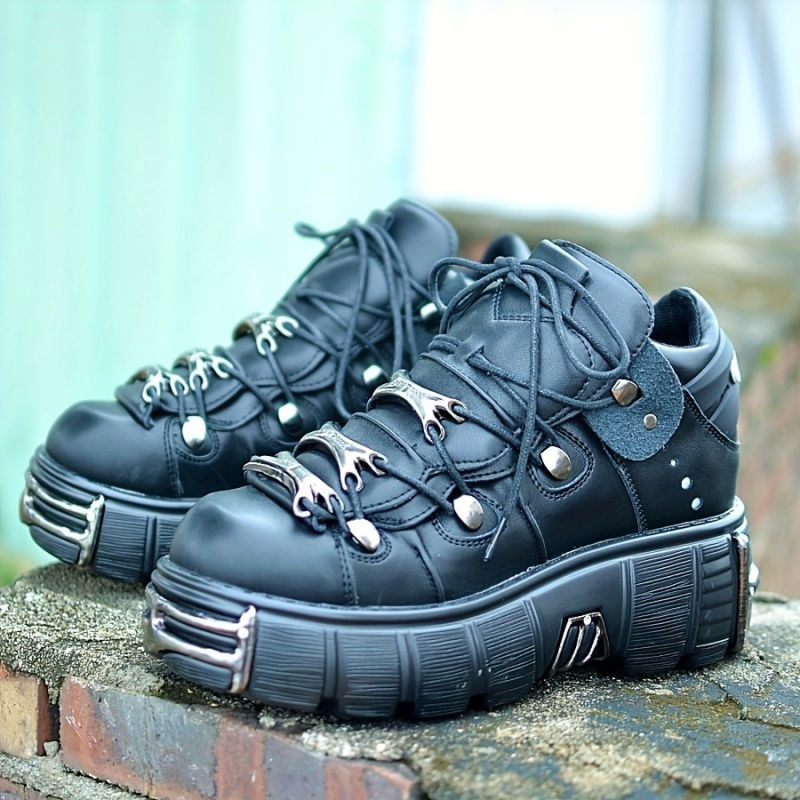 Thick Bottom Platform Women Sneakers Rock Metal Decoration Large Size Casual Tra