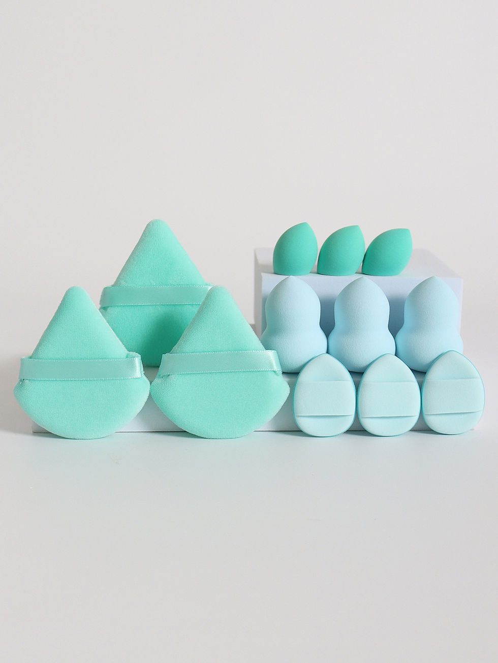 Thumbnail: 12-Piece All-Purpose Makeup Sponge Set, Made of 3 Loose Powder Puffs, 3 Mini Air