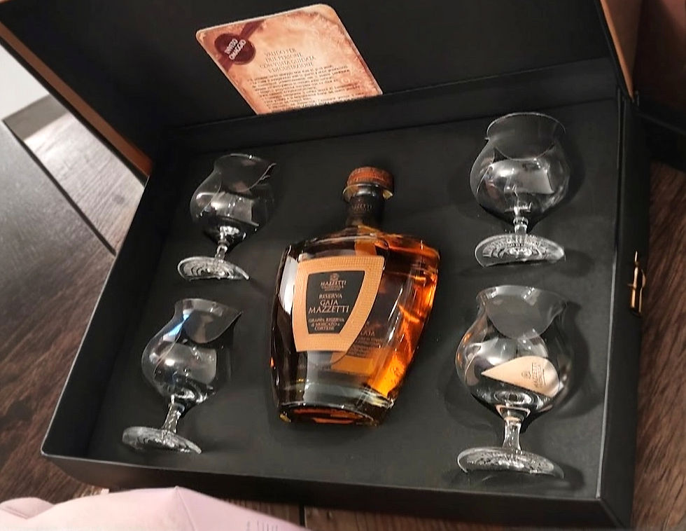 Degustazione di selezioni di liquori
