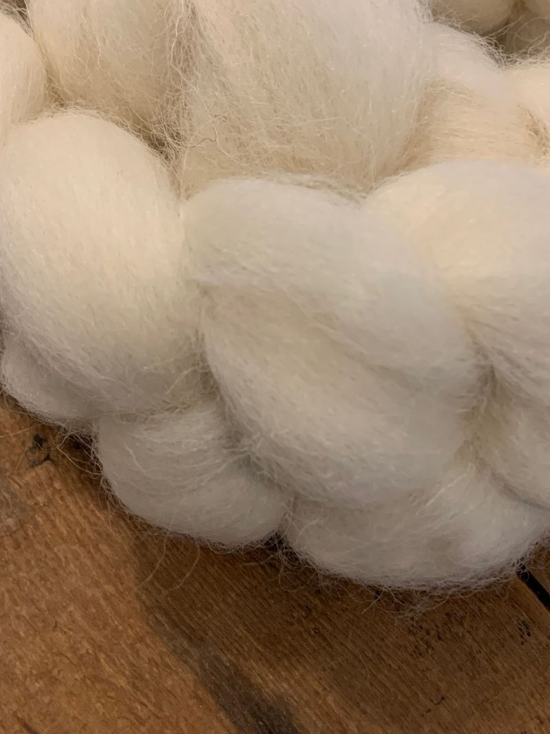 Miniature : Fibres à filer ou feutrer en ruban Cheviot laine naturelle - Pays de Galles