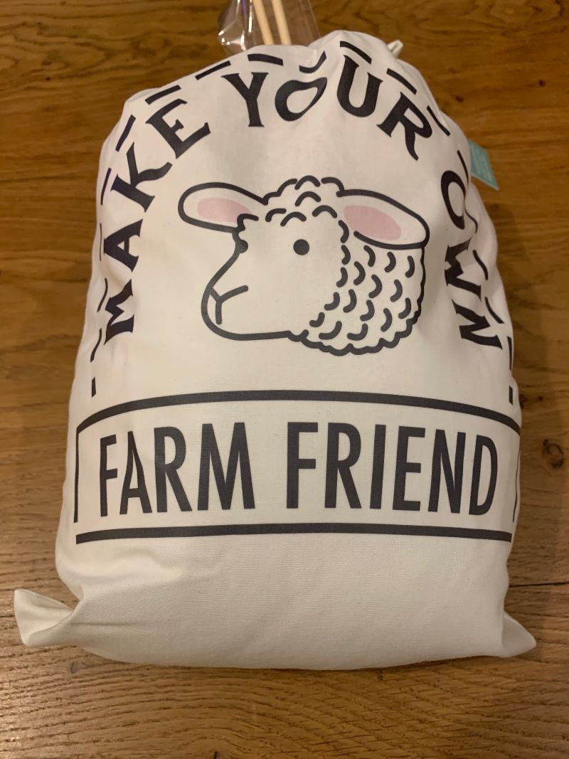 Miniature : Kit à tricoter Mouton crème  Petit modèle