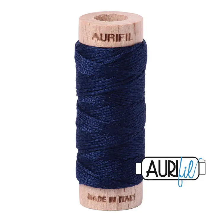 Fil à broder Aurifloss Bleu marine Dark Navy 2784 - Aurifil